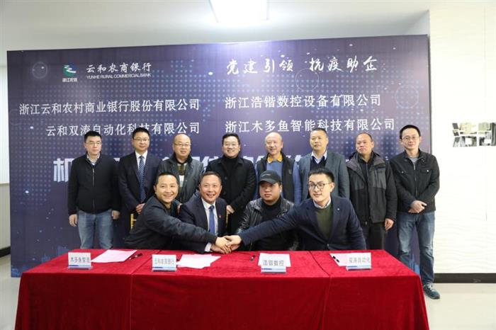 1586152041893124.jpg 273229214192_700x466.jpg