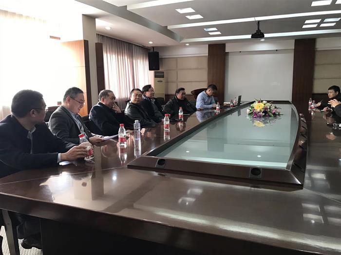 1586759686318570.jpg 274010596911_700x525.jpg